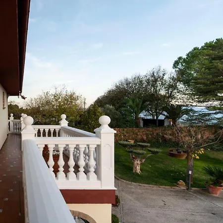 Vivienda Turistica Rural Mari Carmen Holiday home *