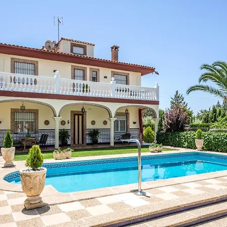 Vivienda Turistica Rural Mari Carmen Holiday home Baeza